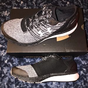 Under Armour Charged Bandit 2 2E Sneakers